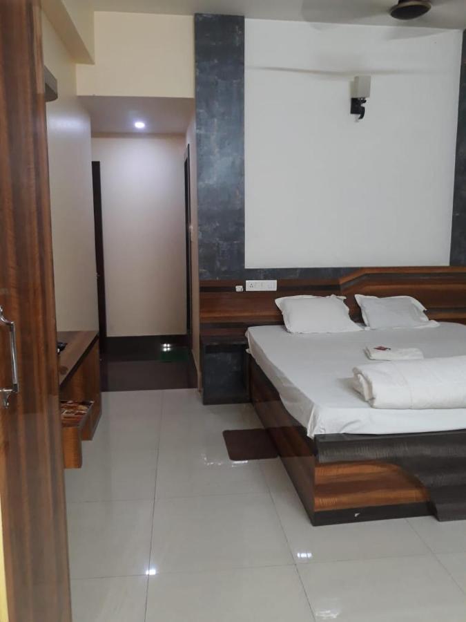 Hotel Sagnik Murshidabad Dış mekan fotoğraf