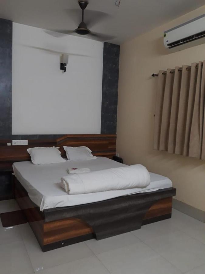 Hotel Sagnik Murshidabad Dış mekan fotoğraf